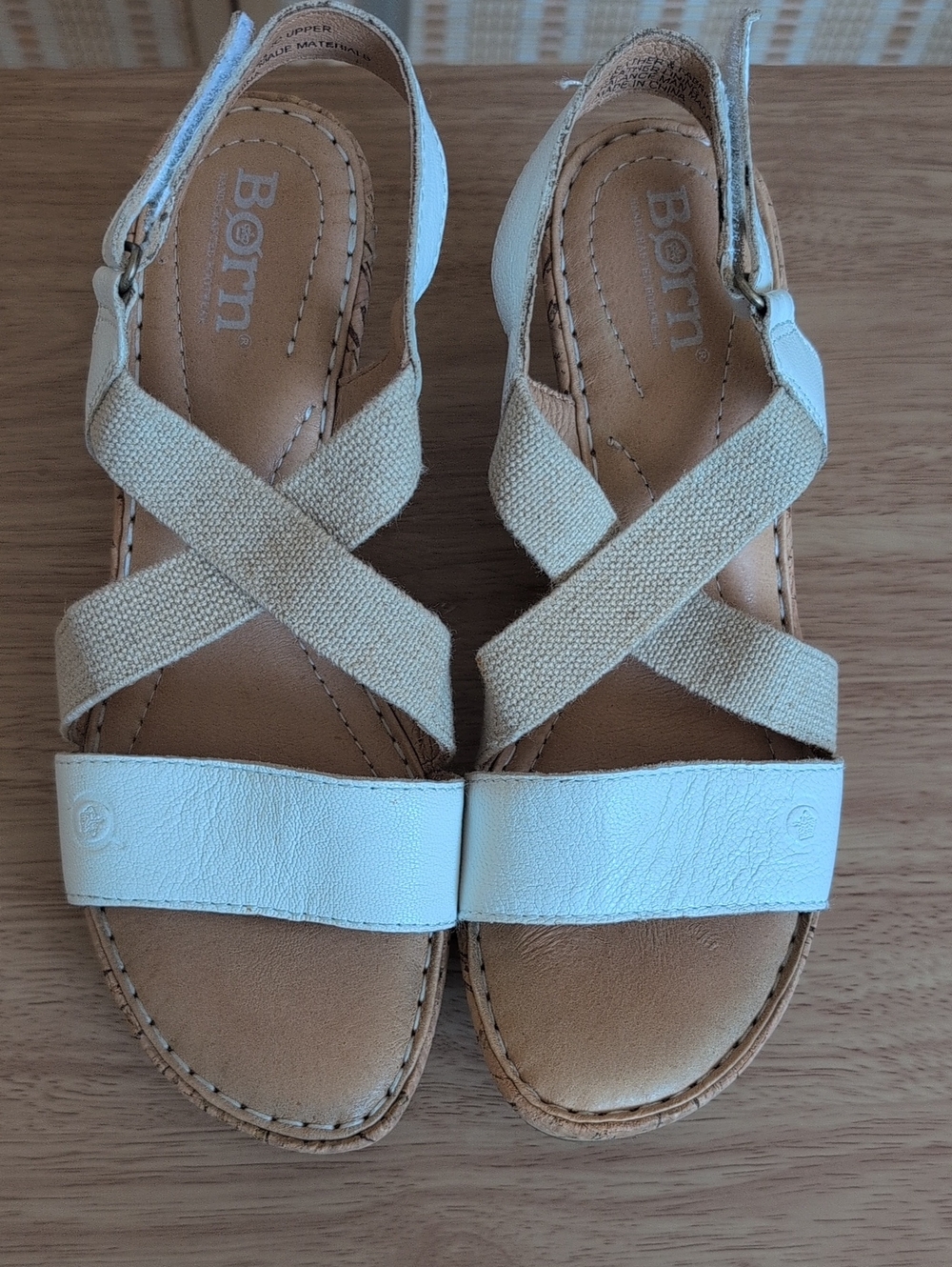 Born Women's  White and Beige Cross-Strap Sandals
